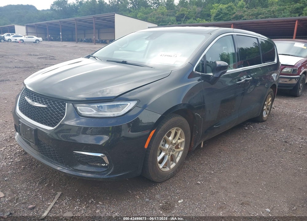 2023 CHRYSLER PACIFICA TOURING L VIN: 2C4RC1BG5PR560126