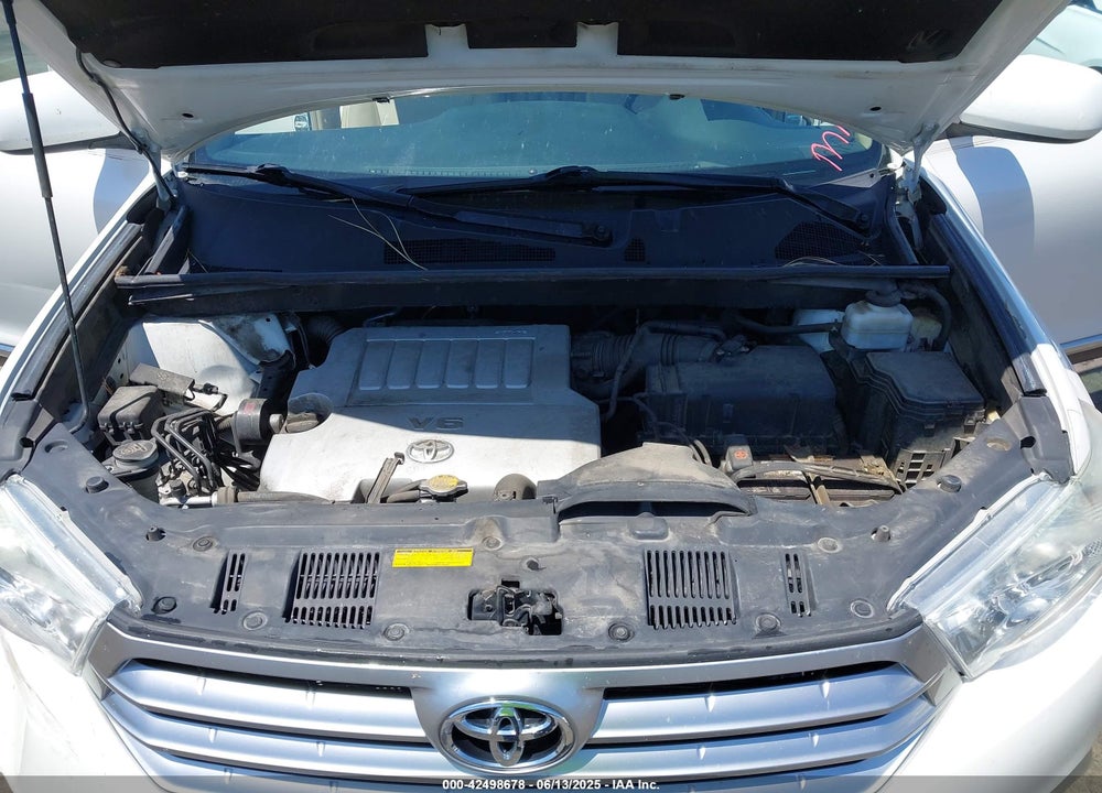 2012 TOYOTA HIGHLANDER SE V6 VIN: 5TDBK3EH3CS134148