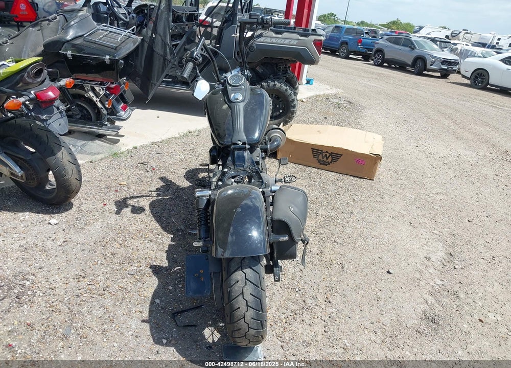 2014 HARLEY-DAVIDSON FXDB DYNA STREET BOB VIN: 1HD1GXM11EC328169