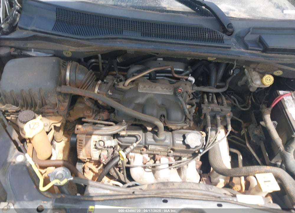 2010 CHRYSLER TOWN & COUNTRY TOURING VIN: 2A4RR5D19AR273534