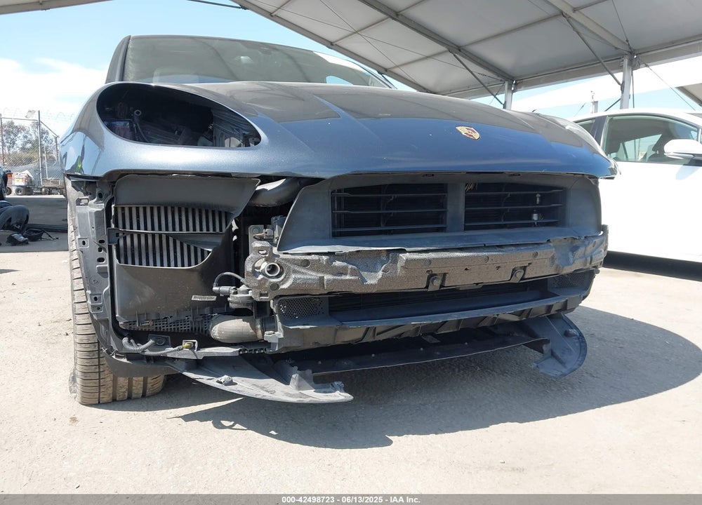 2020 PORSCHE MACAN VIN: WP1AB2A59LLB32454