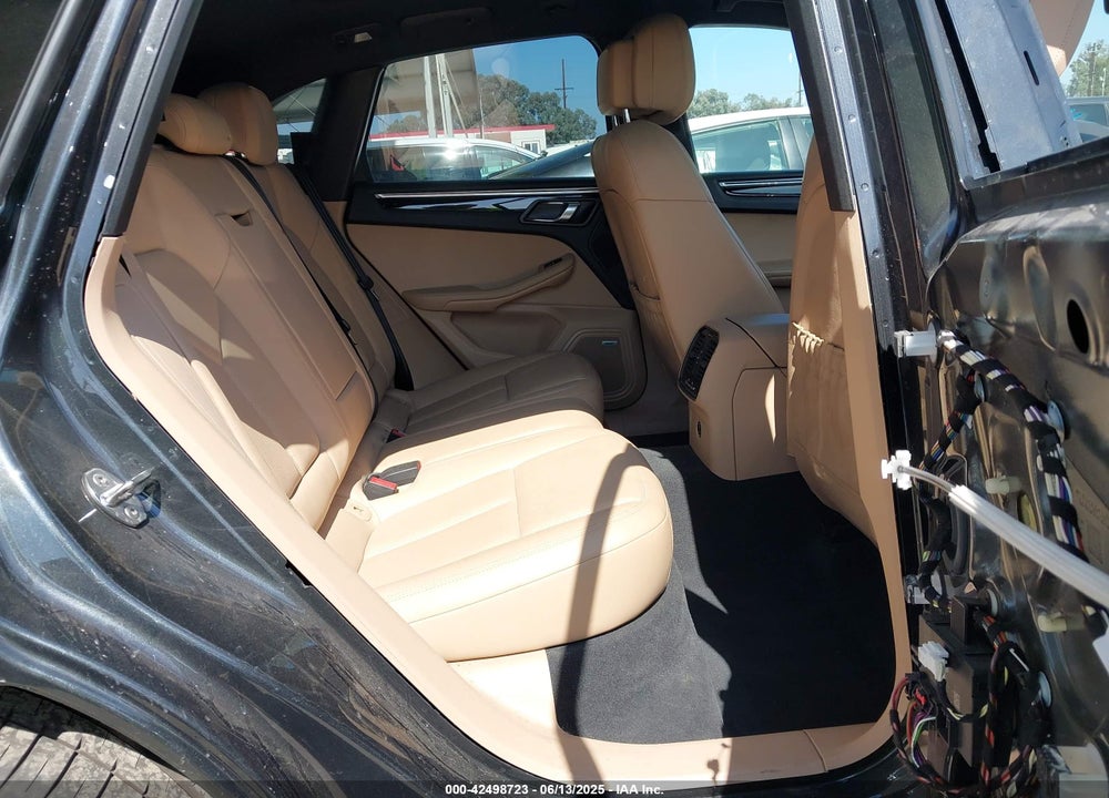 2020 PORSCHE MACAN VIN: WP1AB2A59LLB32454