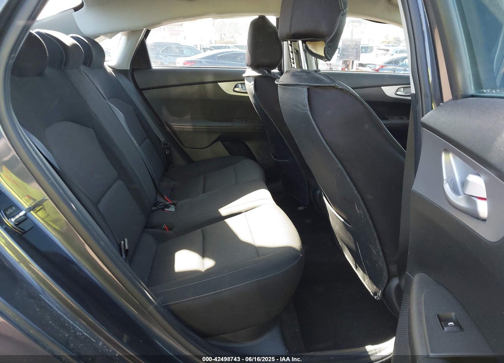 2023 KIA FORTE VIN: 3KPF24AD9PE608467