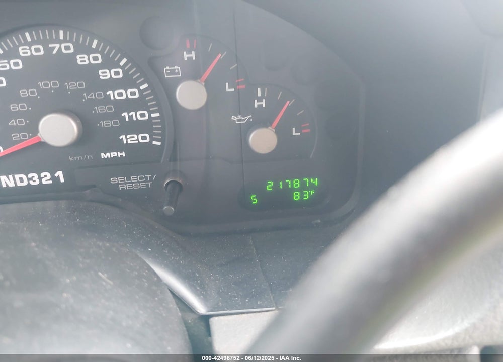 2004 FORD EXPLORER VIN: 1FMZU63W74UB87536