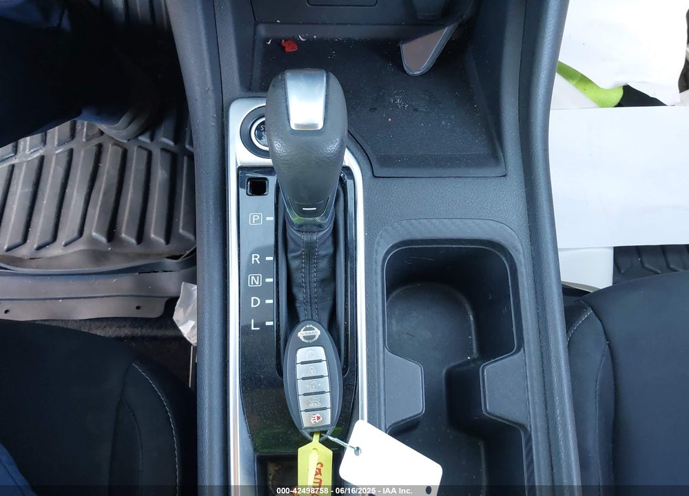 2020 NISSAN SENTRA SV XTRONIC CVT VIN: 3N1AB8CVXLY234146