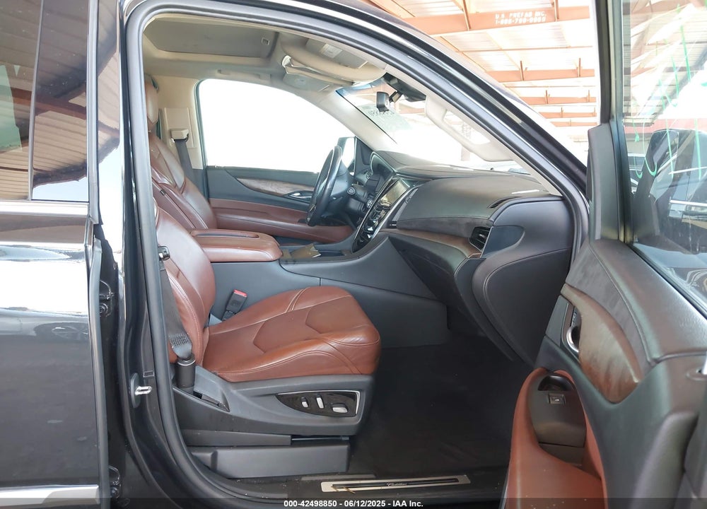 2019 CADILLAC ESCALADE VIN: 1GYS4BKJ2KR337275