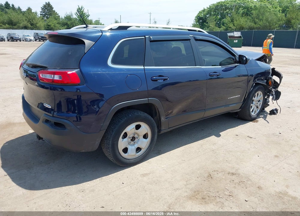 2015 JEEP CHEROKEE VIN: 1C4PJMCB6FW623130
