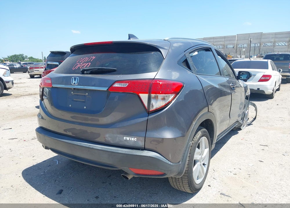 2019 HONDA HR-V VIN: 3CZRU5H50KM702922