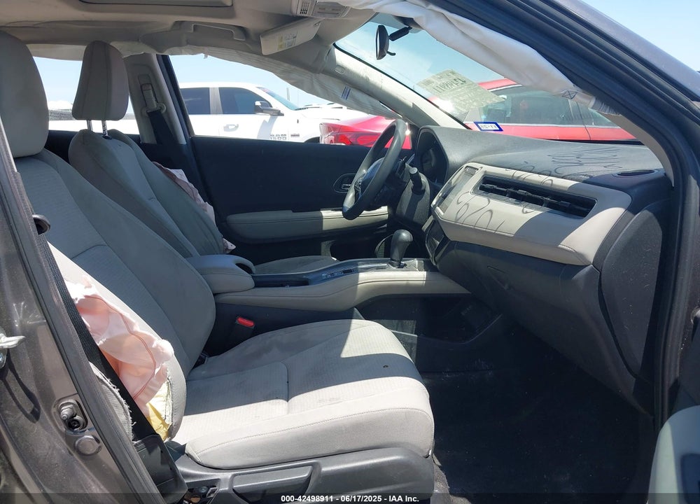 2019 HONDA HR-V VIN: 3CZRU5H50KM702922