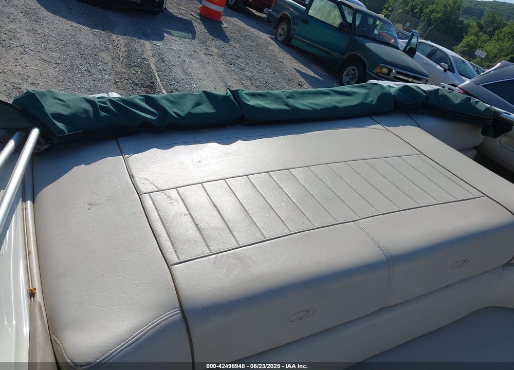 2000 REGAL 2100 LSR VIN: RGMFD701K900