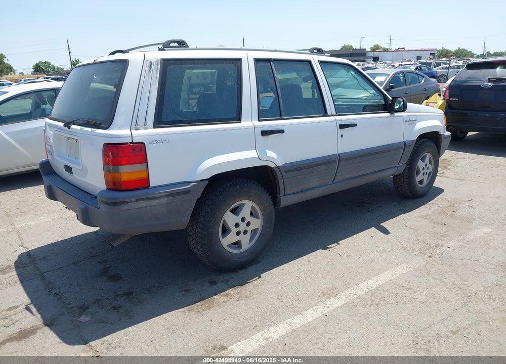 1994 JEEP GRAND CHEROKEE LAREDO VIN: 1J4GZ58SXRC104587