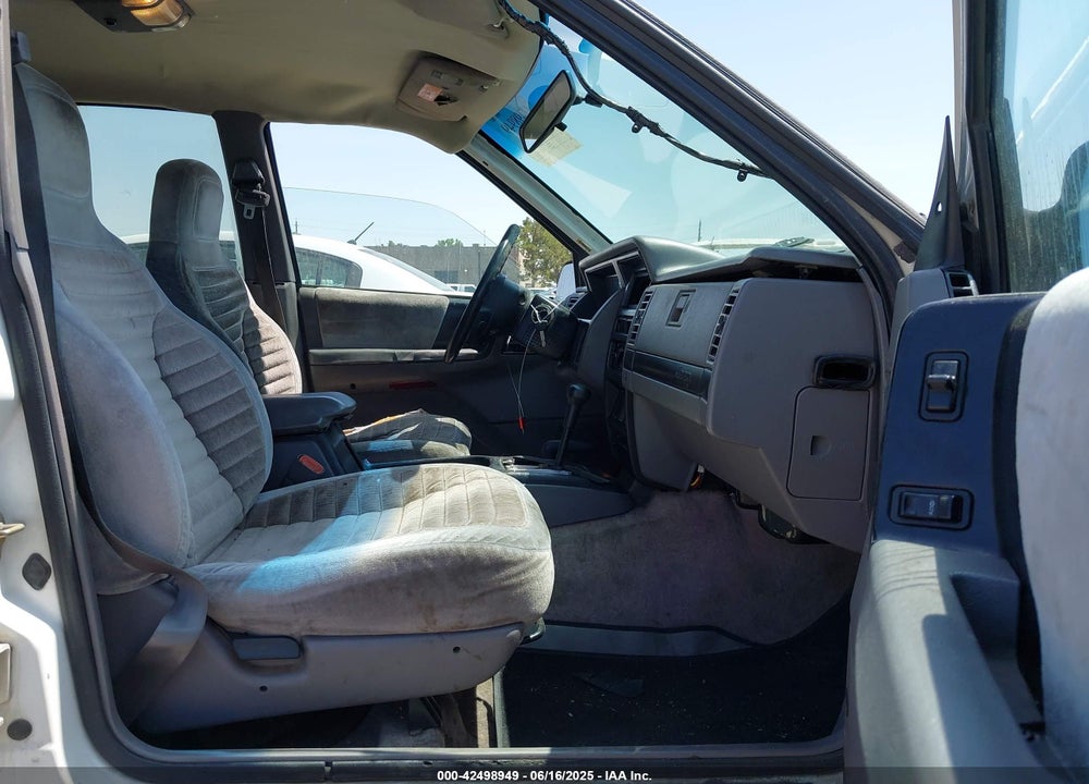 1994 JEEP GRAND CHEROKEE LAREDO VIN: 1J4GZ58SXRC104587