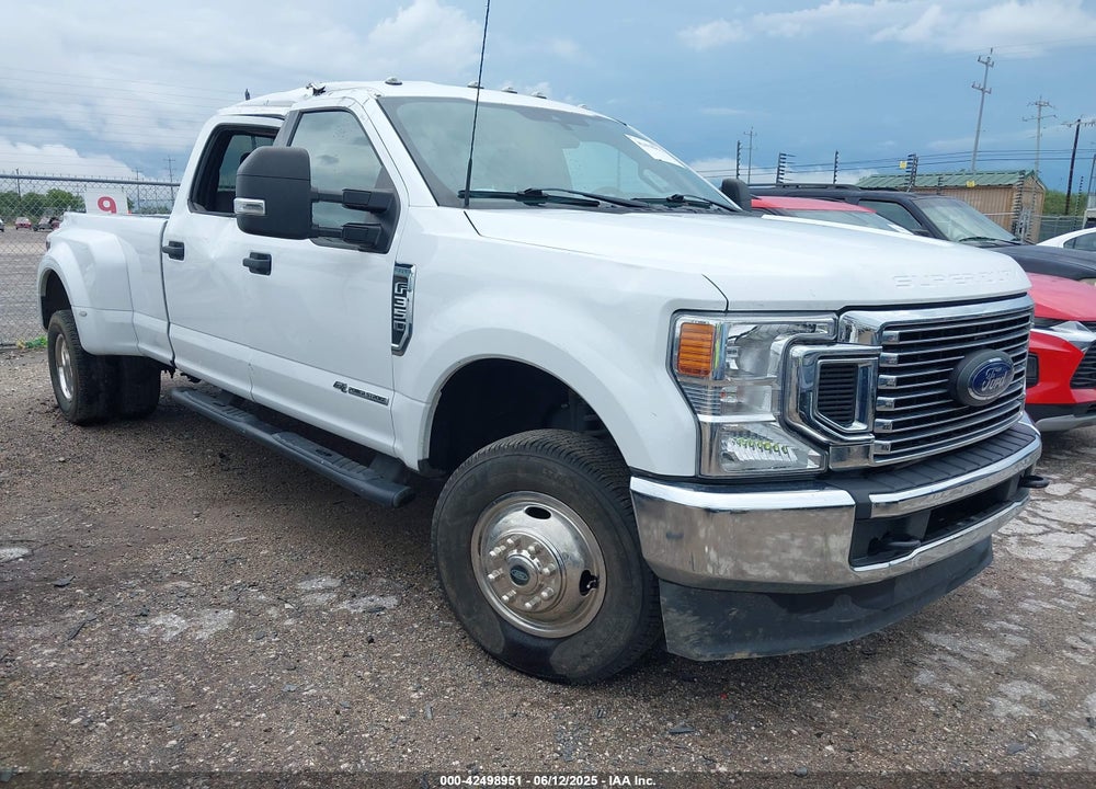 2022 FORD F-350 XLT VIN: 1FT8W3DT5NED61189