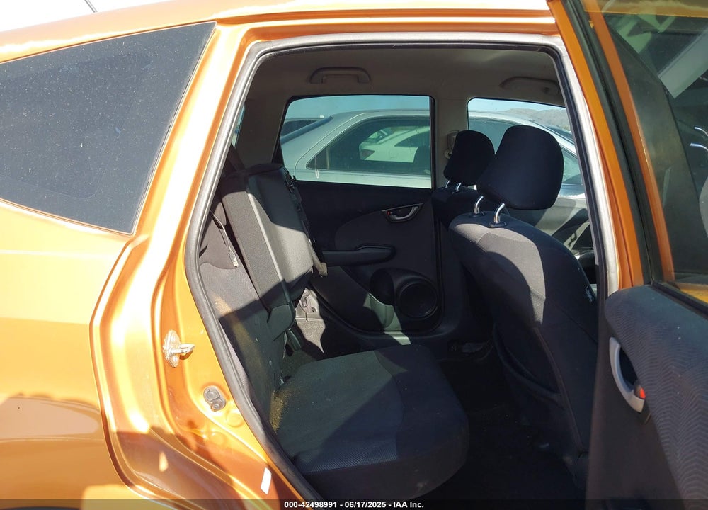 2009 HONDA FIT VIN: JHMGE88499S075267