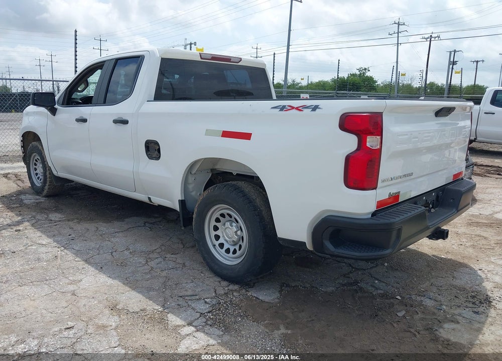 2021 CHEVROLET SILVERADO 1500 4WD DOUBLE CAB STANDARD BED WT VIN: 1GCRYAEF0MZ217181