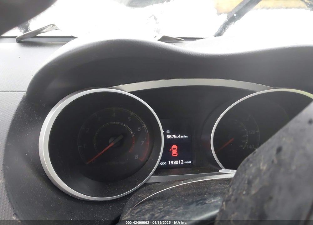 2010 MITSUBISHI OUTLANDER VIN: JA4AT3AW1AZ015629