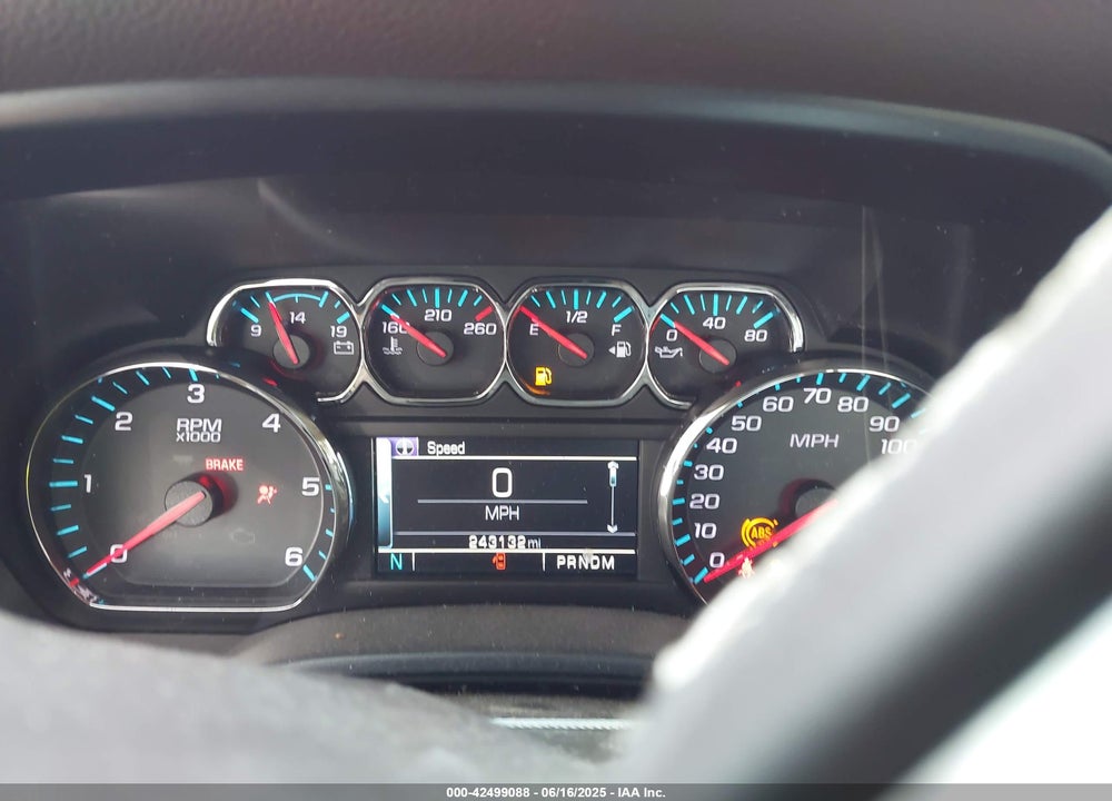 2015 CHEVROLET SILVERADO VIN: 1GCRCREC0FZ173124