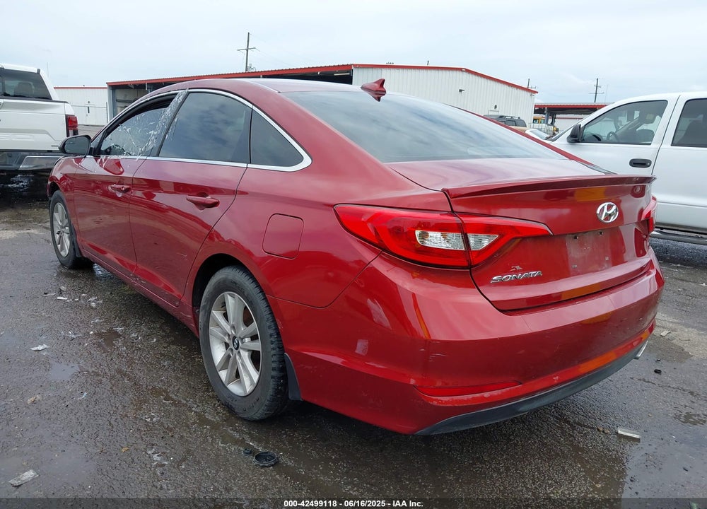 2015 HYUNDAI SONATA SE VIN: 5NPE24AF9FH198910