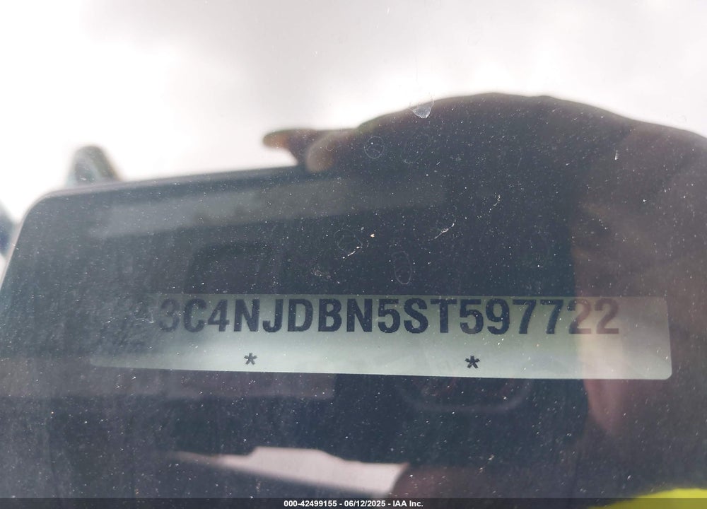 2025 JEEP COMPASS VIN: 3C4NJDBN5ST597722