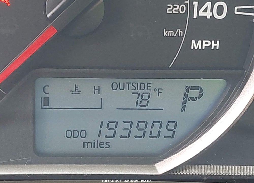 2013 TOYOTA RAV4 VIN: 2T3BFREV8DW075272
