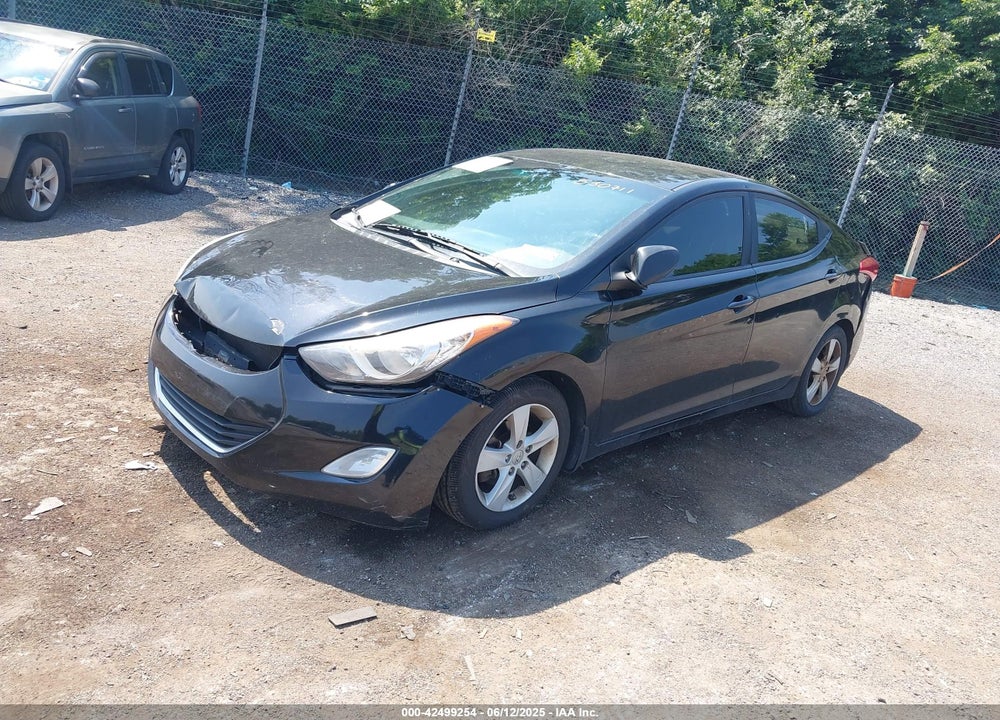 2013 HYUNDAI ELANTRA VIN: KMHDH4AEXDU530711