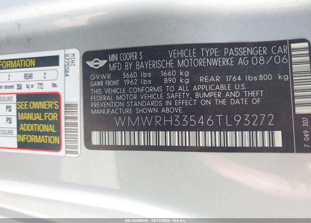 2006 MINI COOPER S VIN: WMWRH33546TL93272