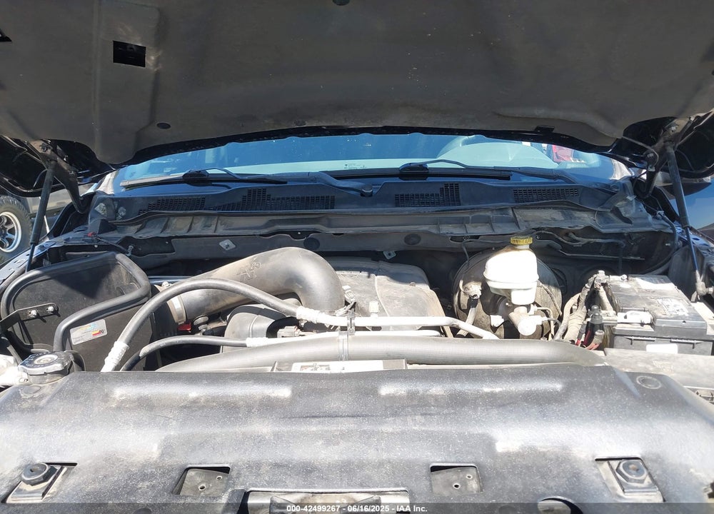 2015 RAM 1500 VIN: 1C6RR6KT5FS650552