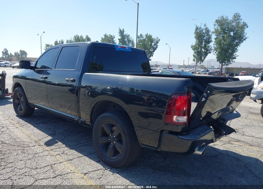 2015 RAM 1500 VIN: 1C6RR6KT5FS650552