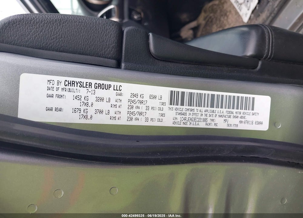 2014 JEEP GRAND CHEROKEE LAREDO VIN: 1C4RJEAG3EC221885