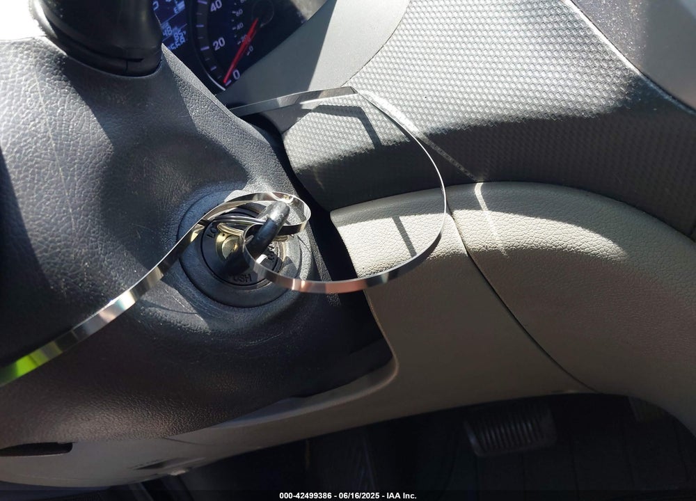 2015 HYUNDAI ACCENT VIN: KMHCT4AE7FU889527