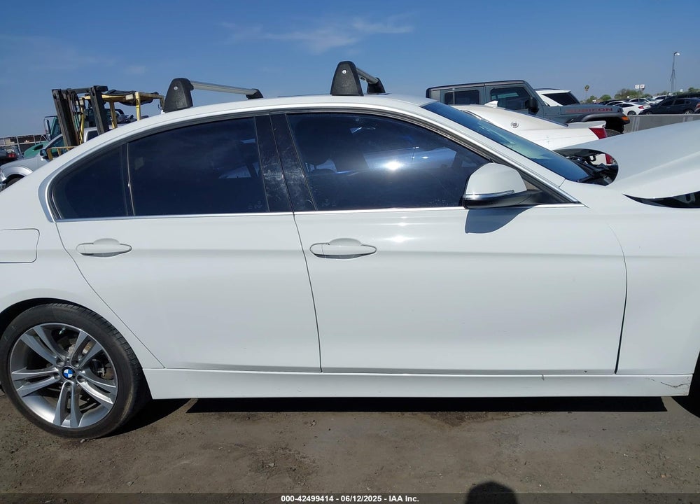 2017 BMW 3 SERIES VIN: WBA8B9G57HNU09370