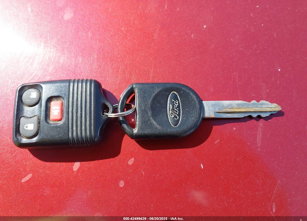 2006 FORD ESCAPE XLT VIN: 1FMYU03176KA55498