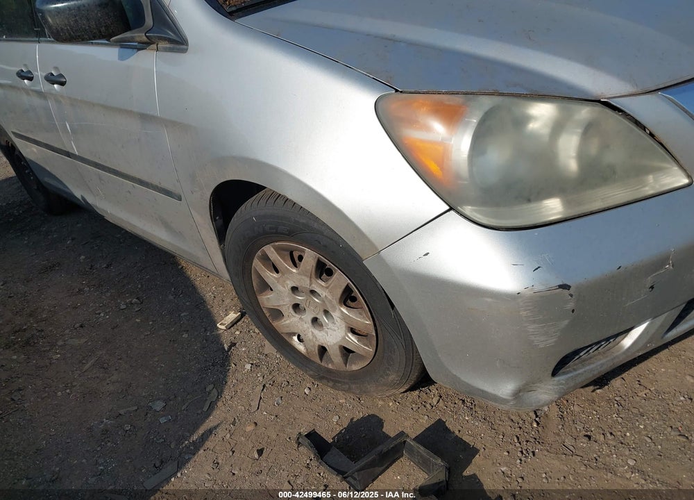 2009 HONDA ODYSSEY LX VIN: 5FNRL38269B052088