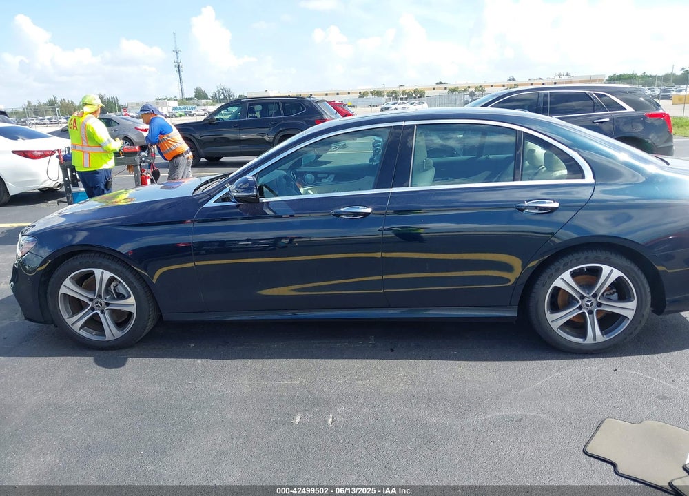 2018 MERCEDES-BENZ E 300 VIN: WDDZF4JB2JA460520