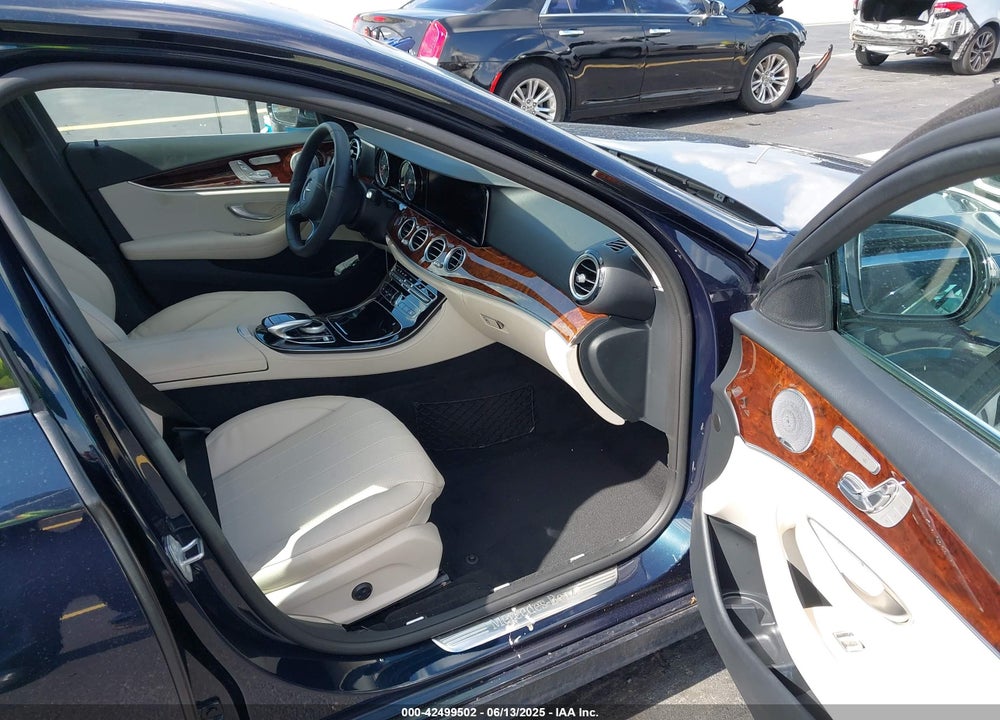 2018 MERCEDES-BENZ E 300 VIN: WDDZF4JB2JA460520