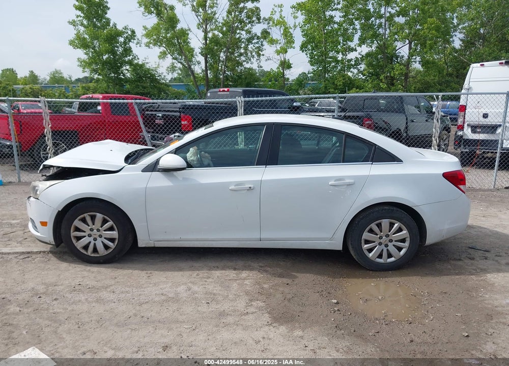 2013 CHEVROLET CRUZE VIN: 1G1PC5SB0D7250684