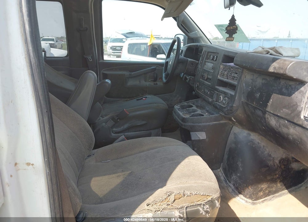 2020 CHEVROLET EXPRESS PASSENGER VIN: 1GAZGPFP6L1230617
