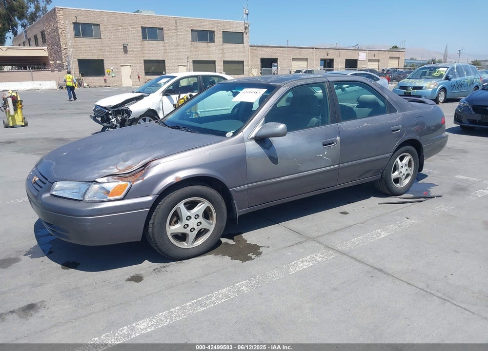 1999 TOYOTA CAMRY VIN: JT2BF22K1X0183641
