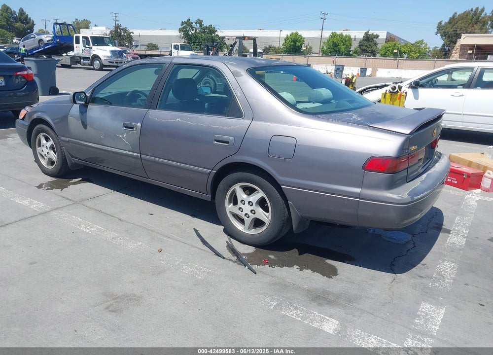 1999 TOYOTA CAMRY VIN: JT2BF22K1X0183641