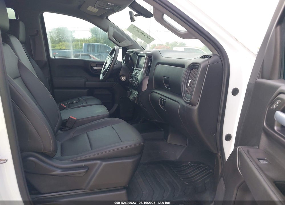 2021 CHEVROLET SILVERADO 1500 4WD DOUBLE CAB STANDARD BED WT VIN: 1GCRYAEF8MZ217607