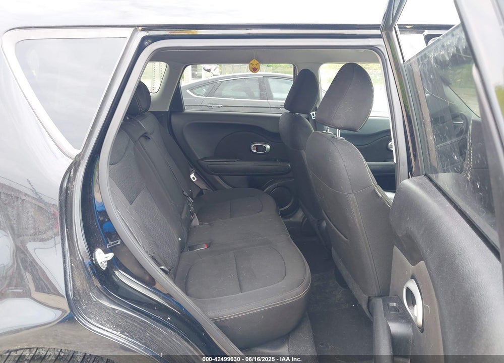 2015 KIA SOUL VIN: KNDJP3A58F7142026