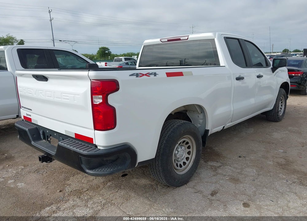 2021 CHEVROLET SILVERADO 1500 4WD DOUBLE CAB STANDARD BED WT VIN: 1GCRYAEF0MZ218153