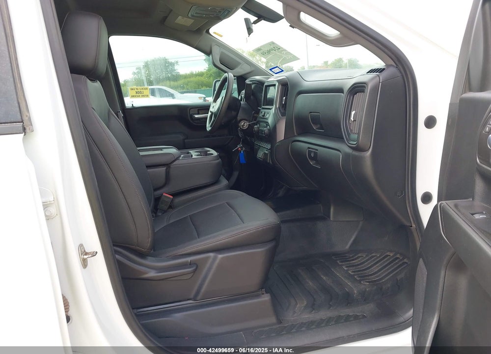 2021 CHEVROLET SILVERADO 1500 4WD DOUBLE CAB STANDARD BED WT VIN: 1GCRYAEF0MZ218153
