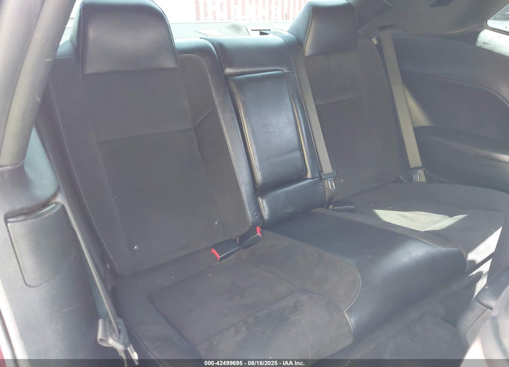 2018 DODGE CHALLENGER VIN: 2C3CDZAG2JH199443