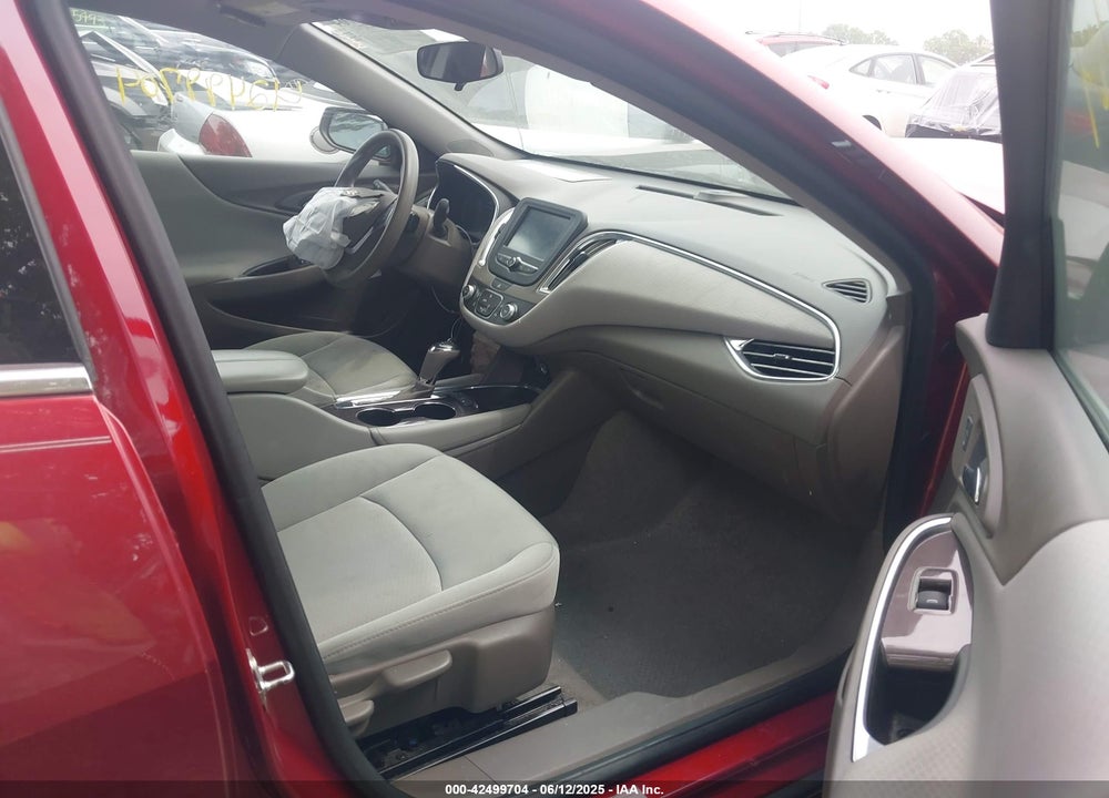 2018 CHEVROLET MALIBU VIN: 1G1ZD5ST4JF255290