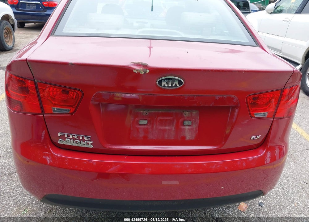 2013 KIA FORTE VIN: KNAFU4A21D5700900