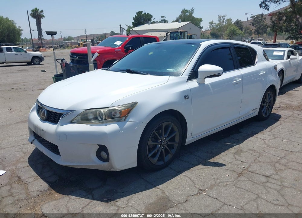 2013 LEXUS CT 200H VIN: JTHKD5BH2D2157292