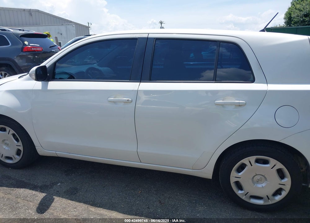 2008 SCION XD VIN: JTKKU10498J026892