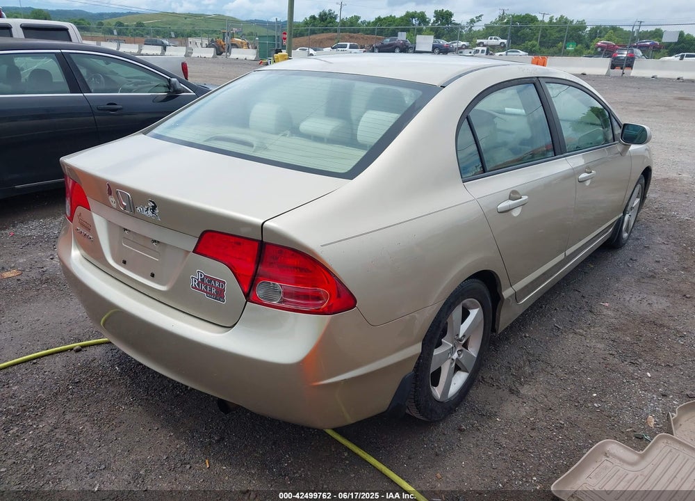 2008 HONDA CIVIC VIN: 1HGFA168X8L073916