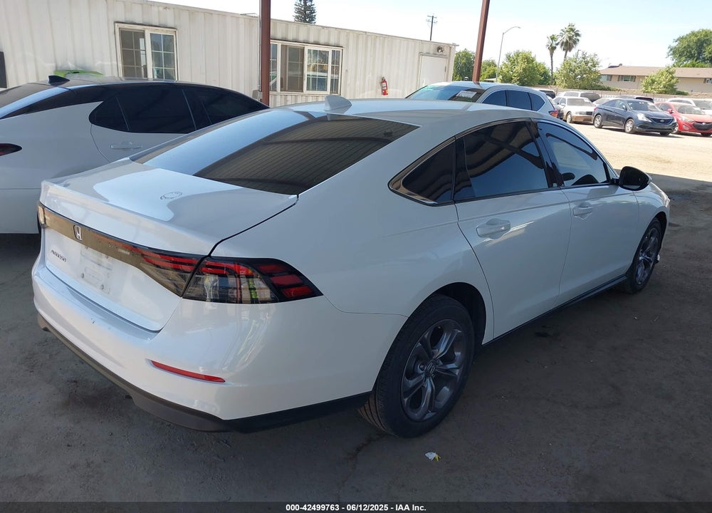 2024 HONDA ACCORD EX VIN: 1HGCY1F33RA026422